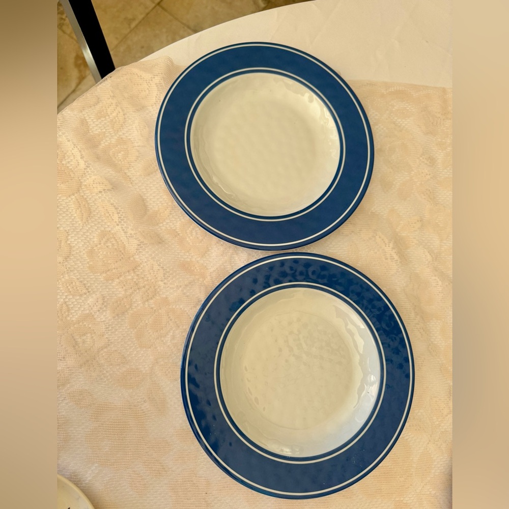 TOMMY HILFIGER SET OF 2 Classic Blue & White melamine dinner plates 11 inch dia